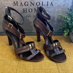Dark brown leather Tory burch heels size 8